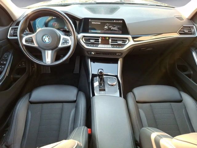 BMW 330 330e Sport Line Touring