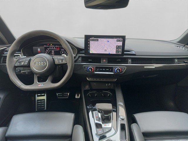 Audi RS4 Avant Quattro