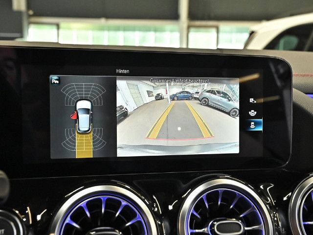 Mercedes-Benz EQA 300 4MATIC