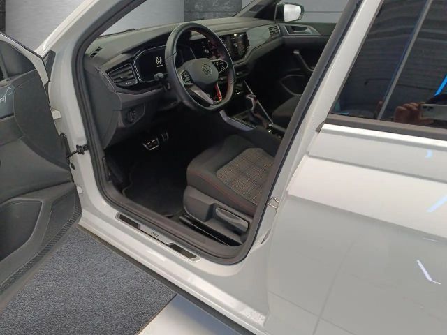 Volkswagen Polo 2.0 TSI DSG IQ.Drive