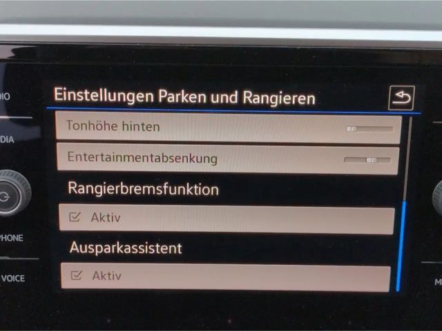 Volkswagen T-Roc GOAL TSI*ACC LED Navi SHZ digCockp VKZ-Erk