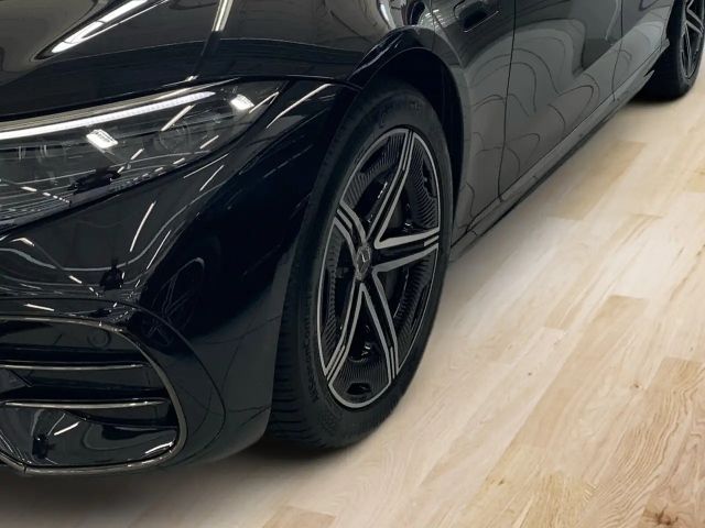 Mercedes-Benz EQS 450 AMG Line Sedan