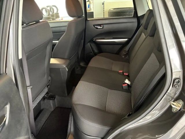 Suzuki Vitara AllGrip Hybrid Shine