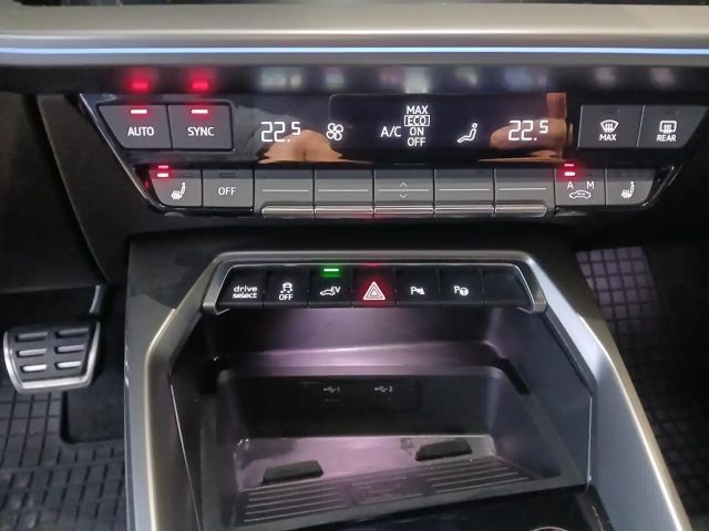 Audi A3 Hybride S-Line Sedan