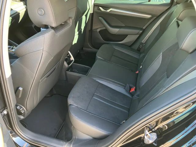 Skoda Octavia Selection