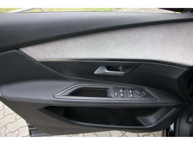 Peugeot 3008 EAT8 GT-Line HDi