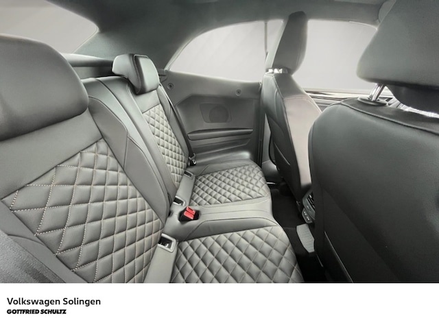 Volkswagen T-Roc 1.5 TSI Cabriolet Plus R-Line