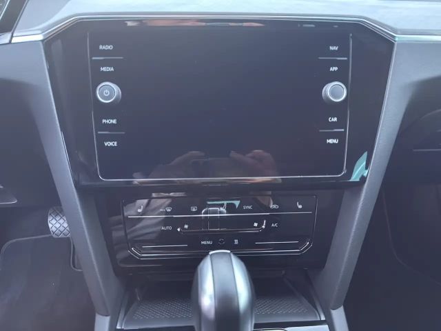 Volkswagen Passat GTE Variant