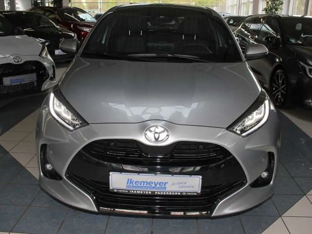 Toyota Yaris Hatchback Hybride Plus Style