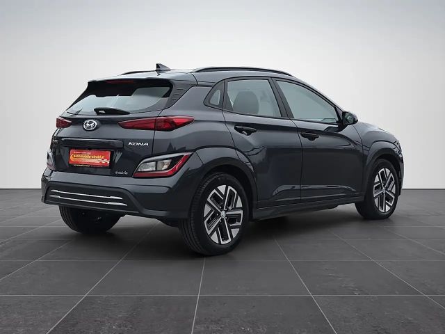 Hyundai Kona 64 kWh Electric Select