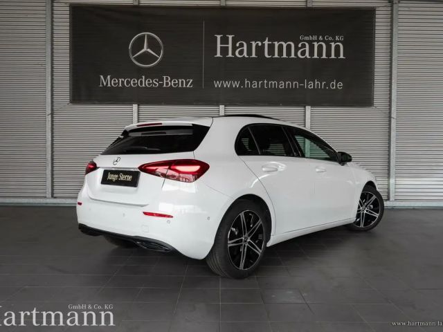 Mercedes-Benz A 200 Hatchback Progressive