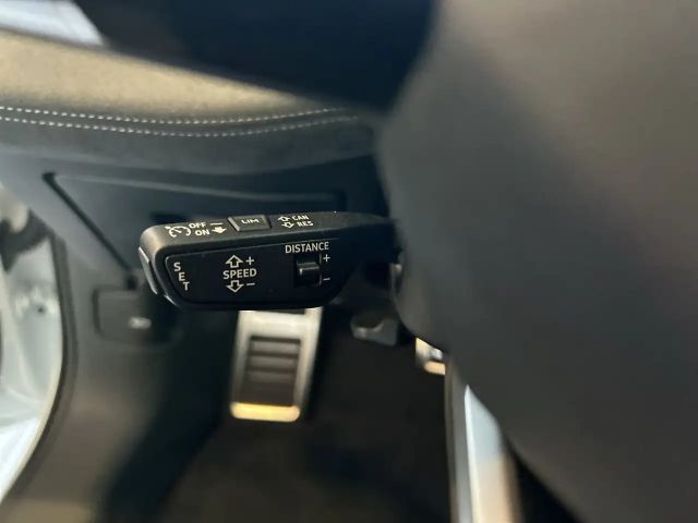 Audi A6 e-tron Quattro