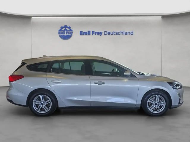 Ford Focus Cool & Connect EcoBoost Wagon