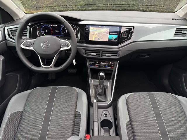 Volkswagen Polo 1.0 TSI DSG Style