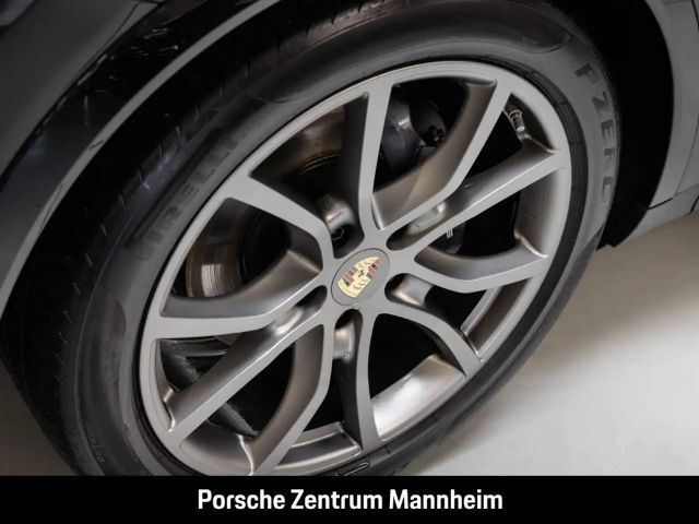 Porsche Cayenne Platinum Edition