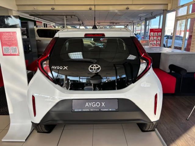 Toyota Aygo X Hatchback Play X-play
