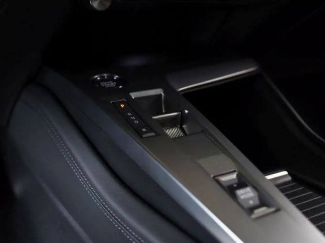 Peugeot E-308 GT-Line