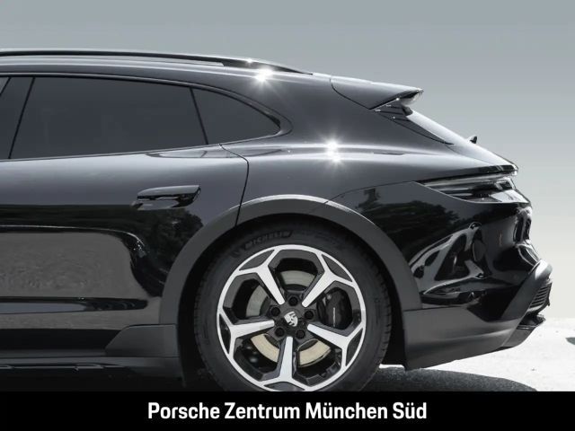 Porsche Taycan 4 Cross Turismo