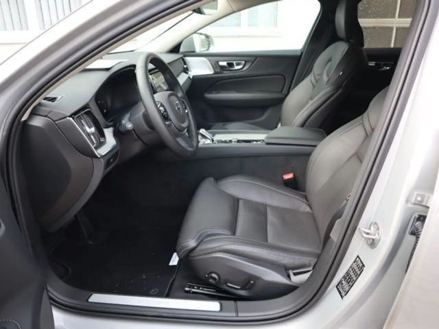 Volvo V60 Cross Country AWD Ultimate