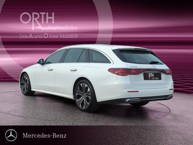 Mercedes-Benz E 200 AVANTGARDE Estate