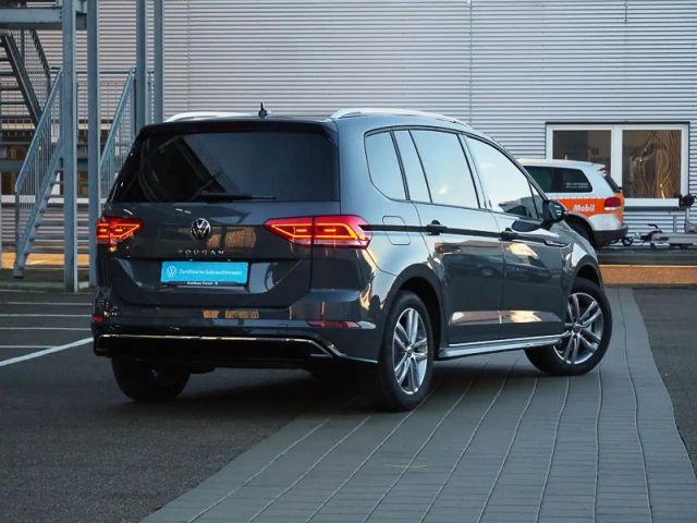 Volkswagen Touran 1.5 TSI DSG IQ.Drive R-Line