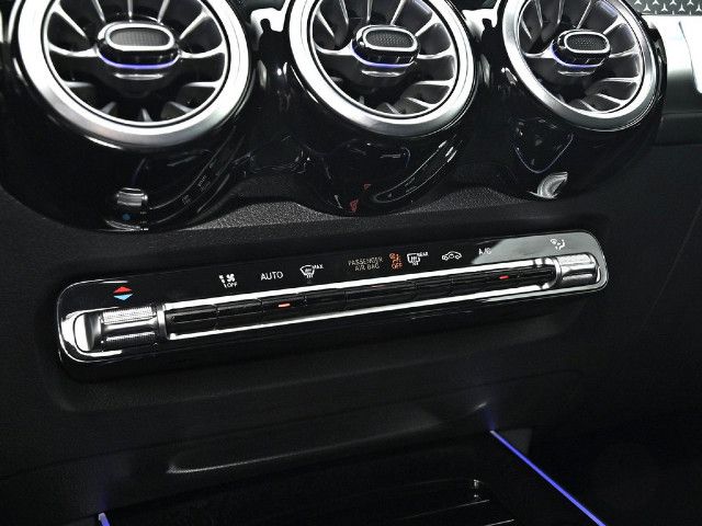 Mercedes-Benz GLB 200 GLB 200 d