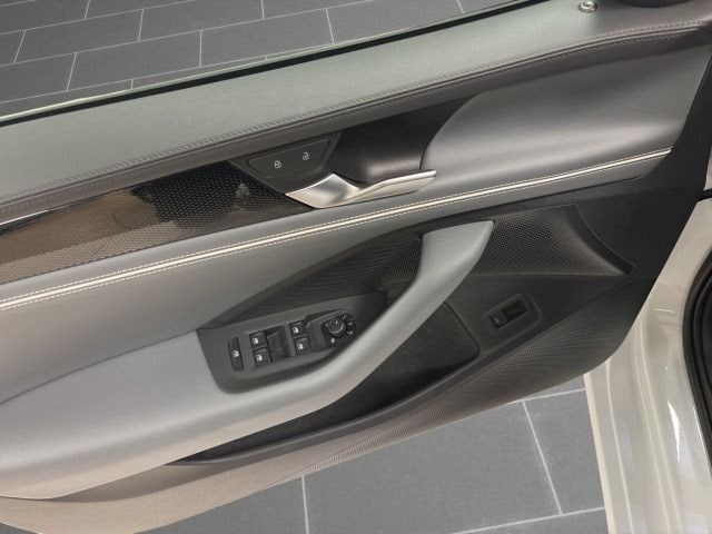 Volkswagen Passat 2.0 TDI Business DSG Variant