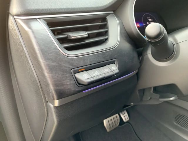 Renault Arkana E-Tech Esprit Hybrid