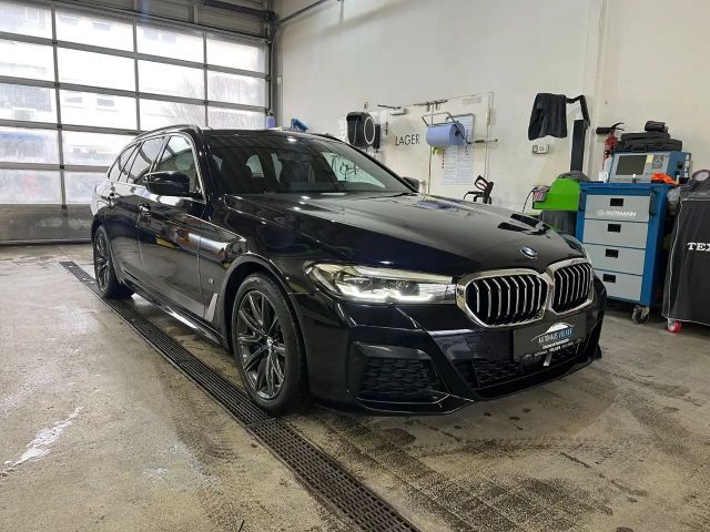 BMW 530 530d M-Sport xDrive