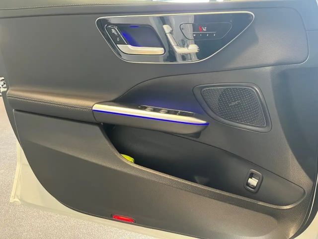 Mercedes-Benz C 180 AMG Line Sedan