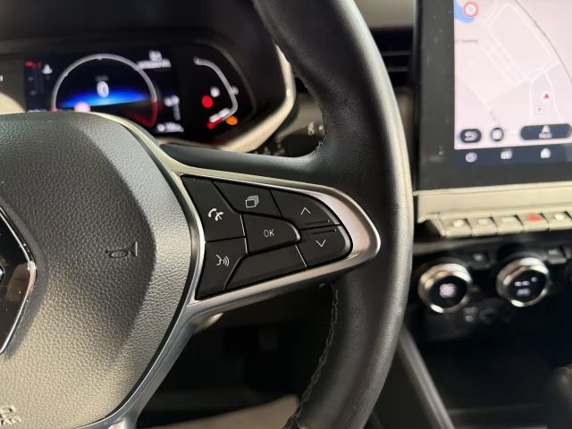 Renault Clio E-Tech Intens