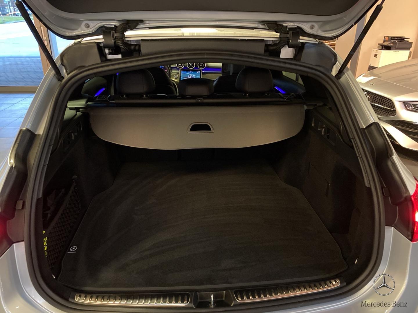 Mercedes-Benz C 180 AMG Line Estate