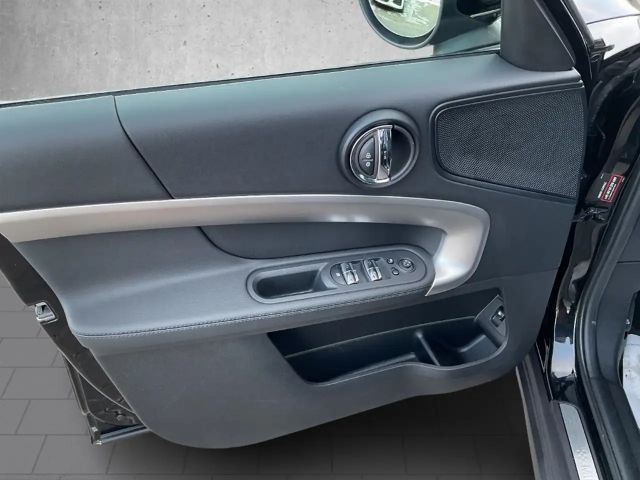 MINI Cooper SE Countryman SE