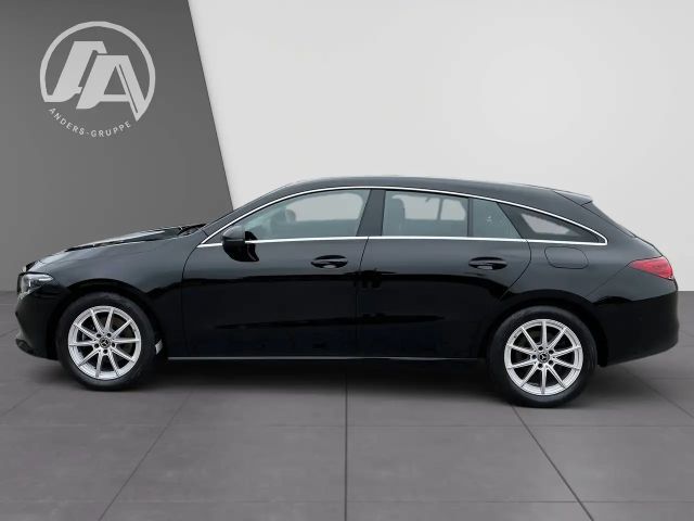 Mercedes-Benz CLA 200 CLA 200 d Shooting Brake