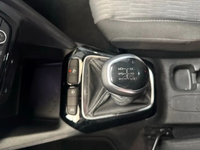 Opel Corsa F Basis  SHZ - PDC - Tempomat