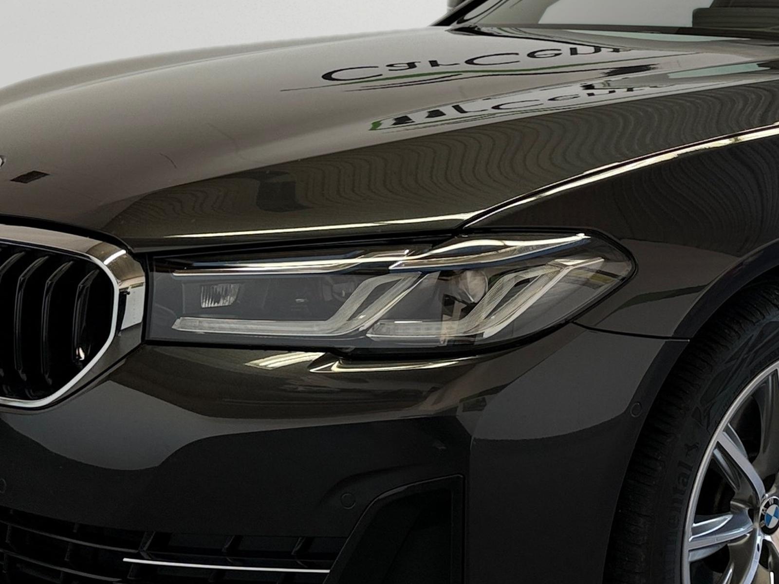 BMW 540 iTxDrive*Laser*ACC*Navi*AHK*Leder*Kamera*HUD*