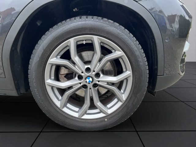 BMW X3 xDrive20i