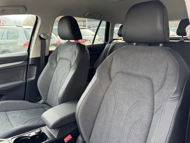 Volkswagen Golf Business DSG Variant