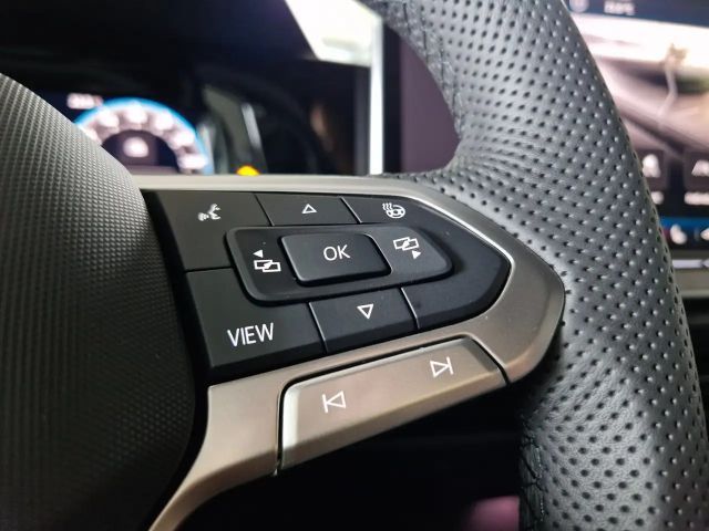 Volkswagen Golf DSG Sport