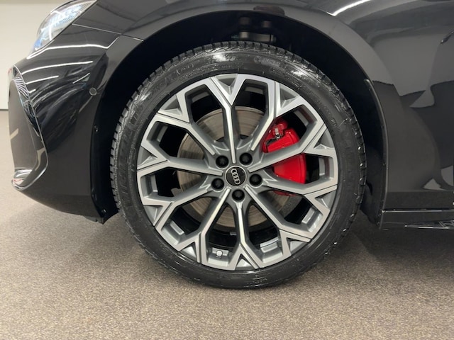 Audi A6 Avant Quattro S-Tronic