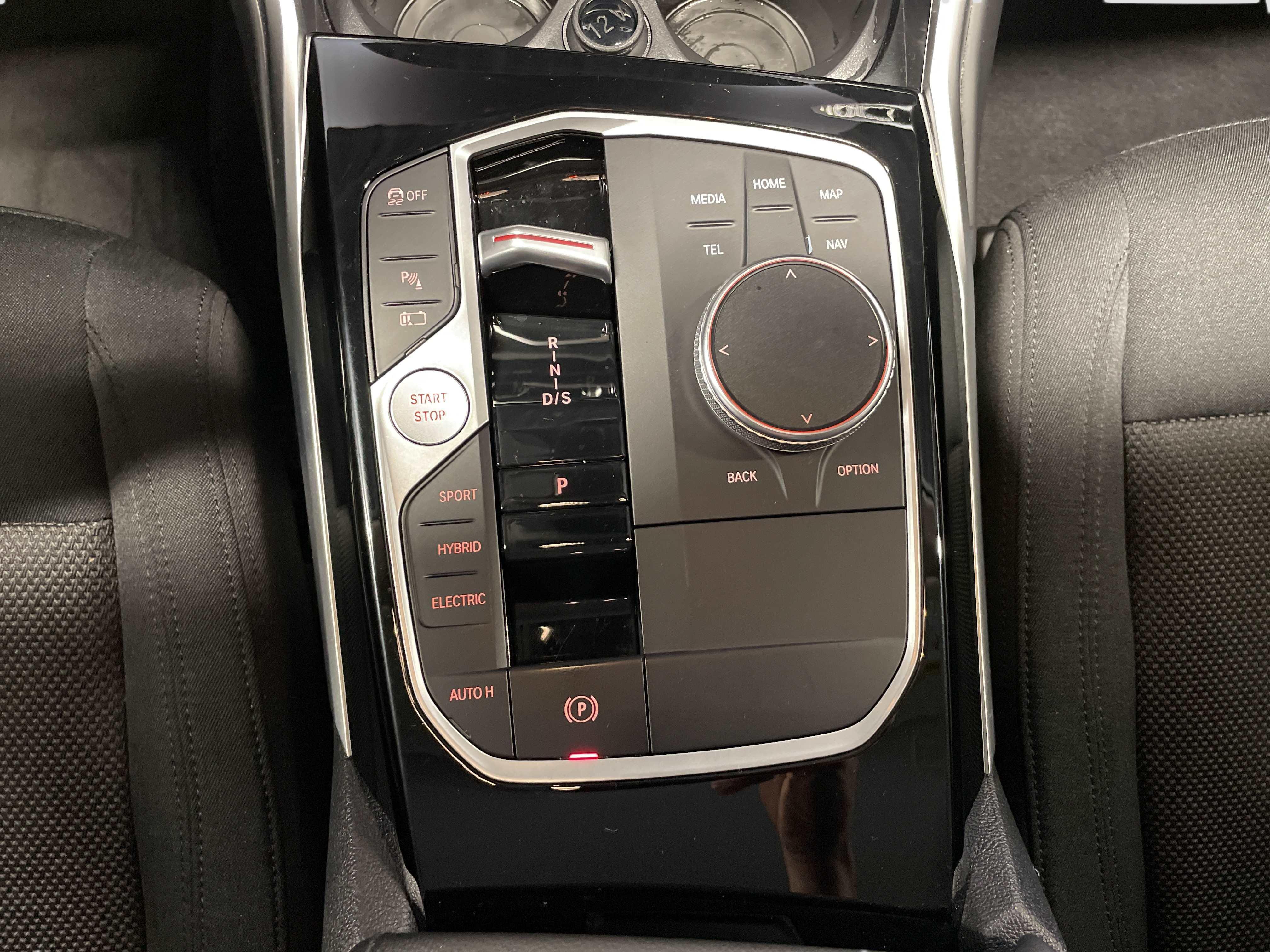 BMW 320 320e Touring xDrive