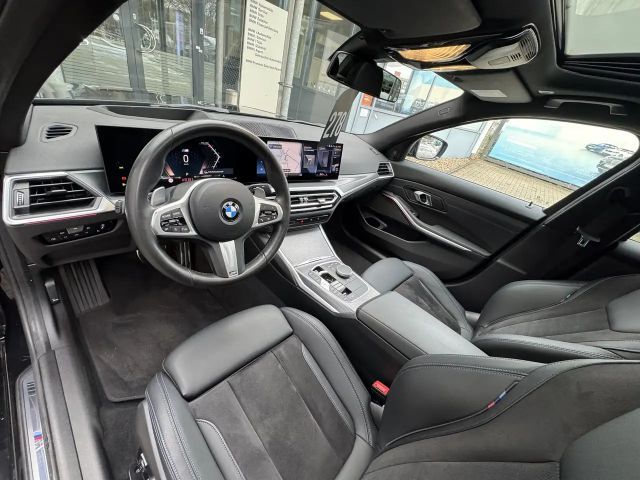 BMW 330 330i M-Sport Sedan xDrive