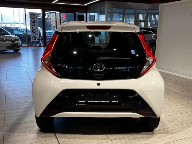 Toyota Aygo 1.0 VVT-i Play X-play