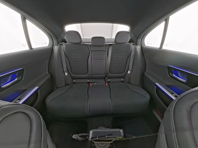 Mercedes-Benz C 180 AMG Line Sedan