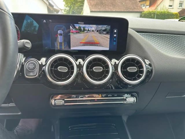 Mercedes-Benz B 200 Progressive