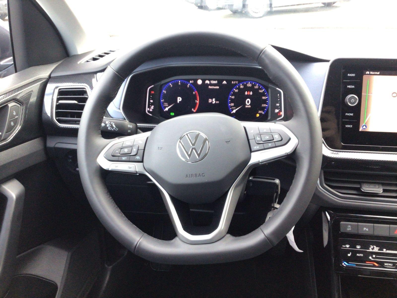 Volkswagen T-Cross Style