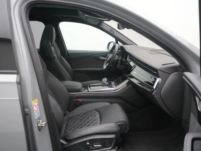 Audi Q7 S-Line
