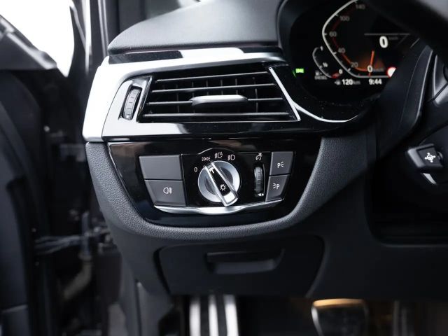 BMW 540 540d M-Sport Touring xDrive