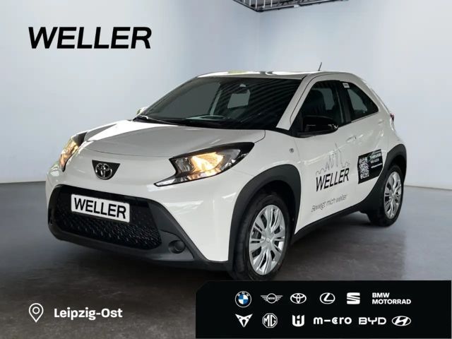 Toyota Aygo X Hatchback Play X-play