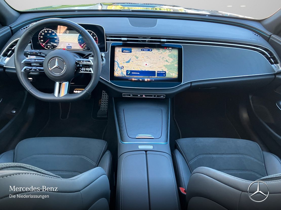 Mercedes-Benz E 200 Sedan